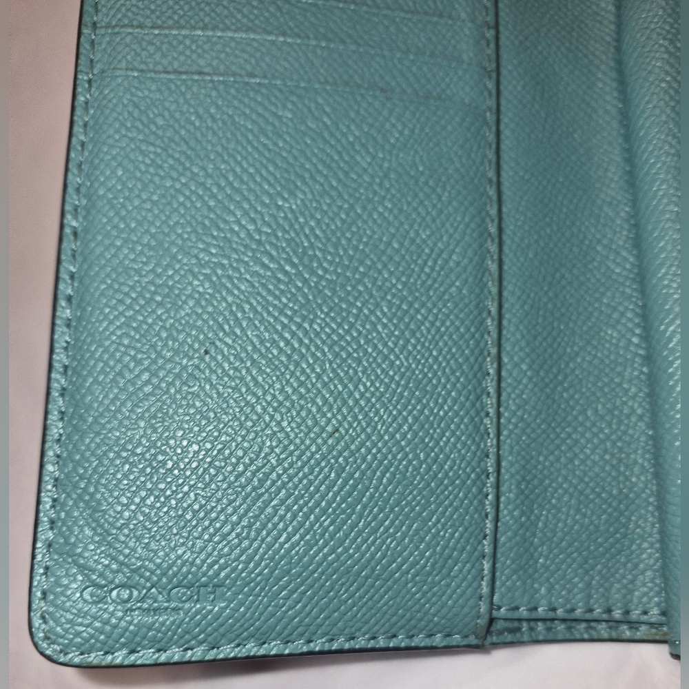 Coach Teal Small Leather Wallet - Coach Logo - Picture 8 of 13